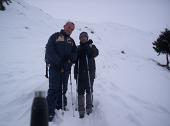 Salita al Rifugio Gherardi su un percorso già ben innevato il 27 novembre 2010 - FOTOGALLERY